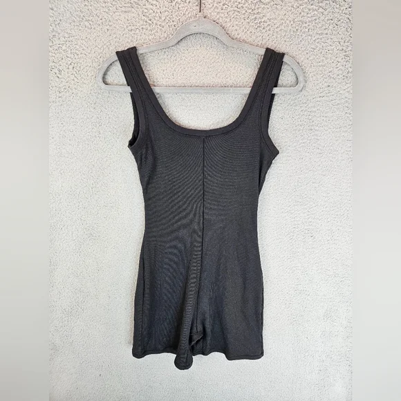 Skims Romper Womens Sz Black Med Ribbed Tank Shorts Bodysuit Minimalist Capsule - Picture 7 of 11